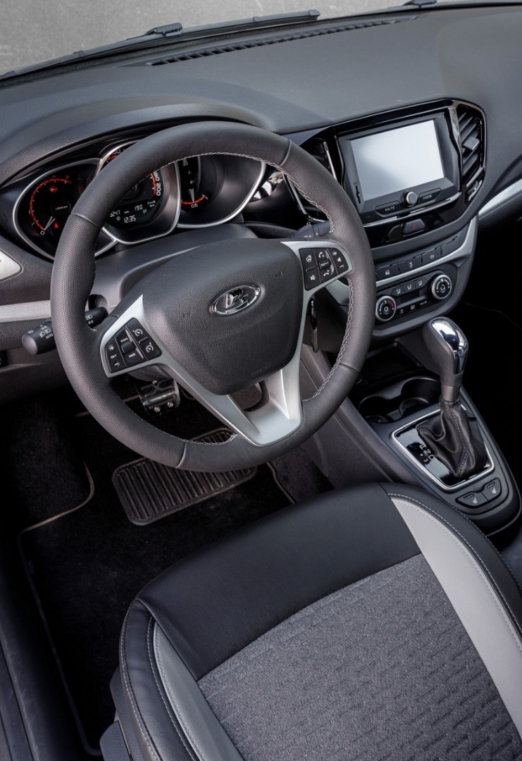 LADA Vesta с АТ и новыми опциями - старт продаж